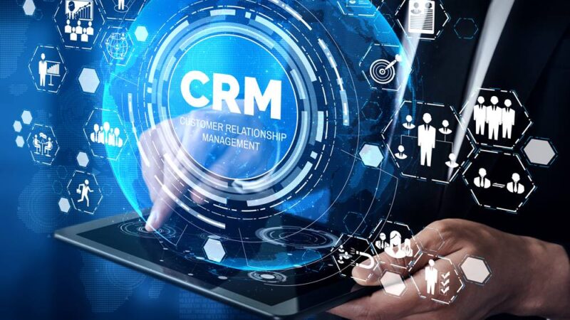 10 wichtige Funktionen von CRM Software